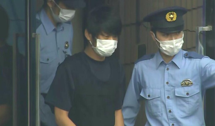 Cảnh sát làm rõ mối thù hận của kẻ ám sát cựu Thủ tướng Abe Shinzo - Ảnh 2.