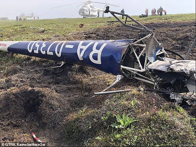 Trực thăng rơi, vợ chồng doanh nhân Nga và phi công bị gấu ăn thịt - Ảnh 4.
