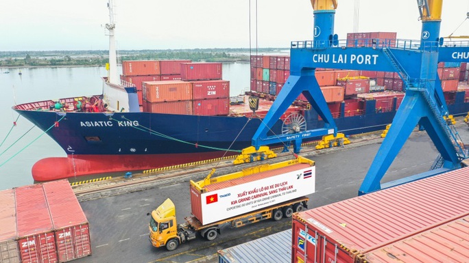Đầu tư bến cảng 5 vạn tấn tạo đà phát triển dịch vụ logistics tại miền trung - Ảnh 2.