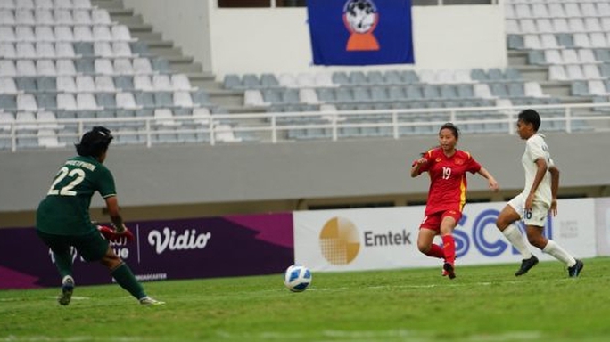 Đánh bại Thái Lan, tuyển Việt Nam gặp Myanmar tại bán kết Giải Vô địch U18 Nữ Đông Nam Á - Ảnh 1.
