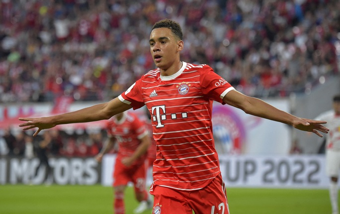 Siêu cúp Đức 8 bàn, Bayern Munich lần thứ 10 lên ngôi vô địch - Ảnh 2.