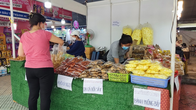 Hội chợ ẩm thực, hàng Thái Lan tái xuất sau hơn 2 năm dịch bệnh - Ảnh 10.