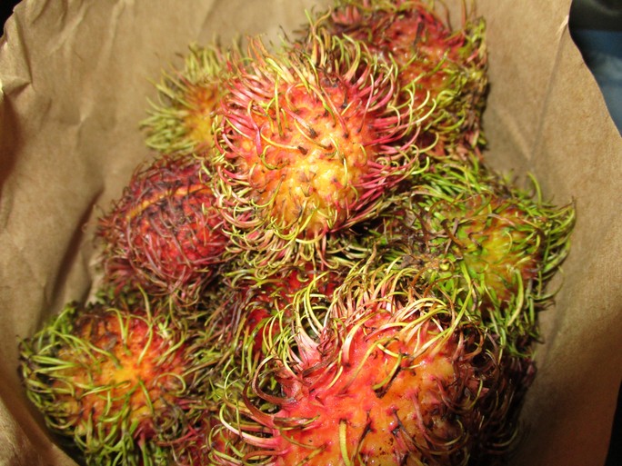Vietnam's shipment of chili sauce, rambutan and dragon fruit was destroyed in Europe - Photo 1.