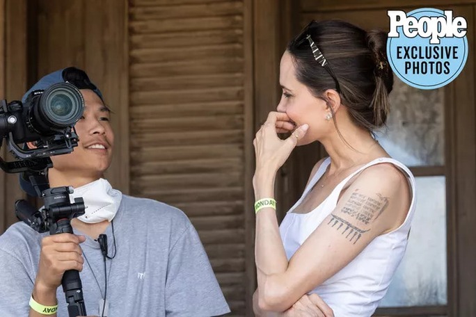 Angelina Jolie khen ngợi Pax Thiên chăm chỉ - Ảnh 1.