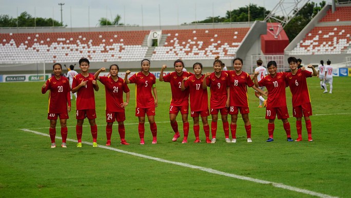 Thua Úc, tuyển nữ U18 Việt Nam giành ngôi á quân Giải U18 Nữ Đông Nam Á 2022 - Ảnh 1.