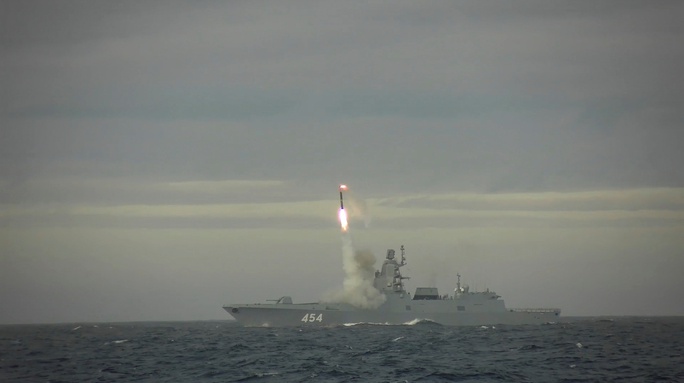 Nga bắt đầu sản xuất hàng loạt tên lửa siêu thanh mới - Ảnh 2.