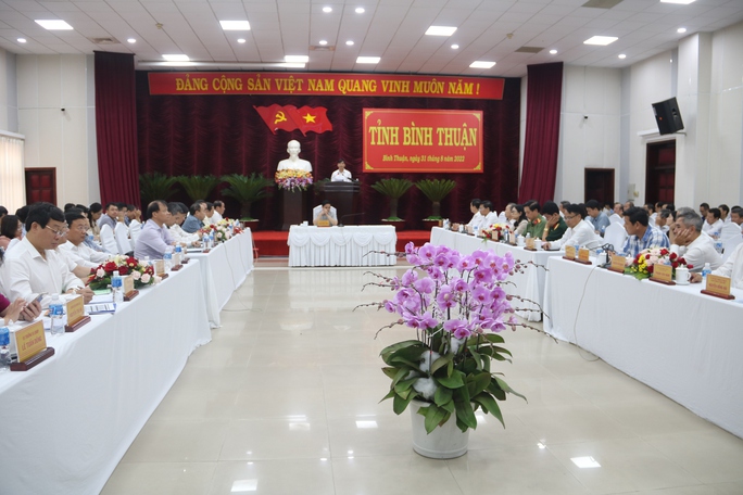 Thủ tướng: Bình Thuận phải khai phá hết tiềm năng để phát triển nhanh, xanh và bền vững - Ảnh 1.
