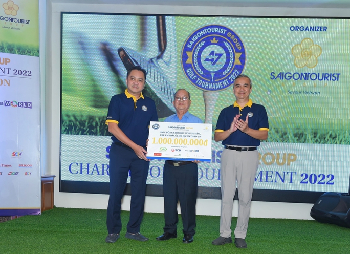 Giải Golf Saigontourist Group vì cộng đồng tặng 1.000 suất học bổng - Ảnh 5. Giải Golf Saigontourist Group vì cộng đồng tặng 1.000 suất học bổng - Ảnh 5.