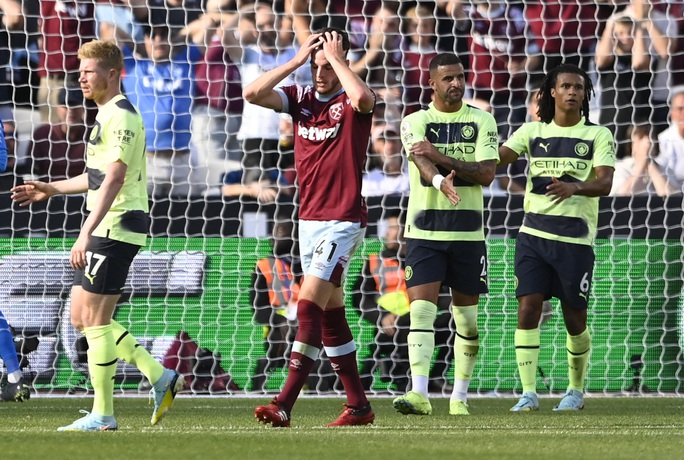Erling Haaland lập cú đúp, Man City thắng dễ West Ham ngày ra quân - Ảnh 2. Erling Haaland lập cú đúp, Man City thắng dễ West Ham ngày ra quân - Ảnh 2.