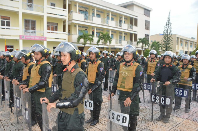 Công An tỉnh Sóc Trăng ra mắt Tiểu đoàn Cảnh sát Cơ động - Ảnh 1.