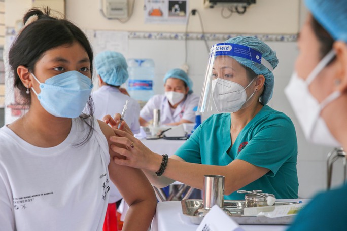 Phó Chủ tịch TP HCM Dương Anh Đức: Số trẻ mắc Covid-19 nhập viện tăng đây là tín hiệu đáng lo - Ảnh 1. Phó Chủ tịch TP HCM Dương Anh Đức: Số trẻ mắc Covid-19 nhập viện tăng đây là tín hiệu đáng lo - Ảnh 1.