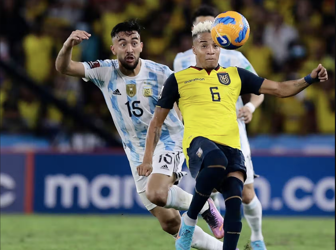 Ecuador vẫn dự World Cup 2022 sau khiếu nại gian lận cầu thủ - Ảnh 3.