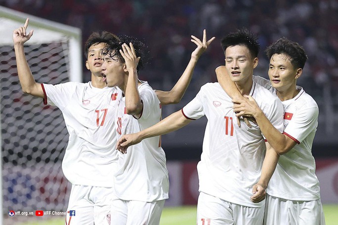 U20 Việt Nam thua đáng tiếc trước U20 Indonesia - Ảnh 2.
