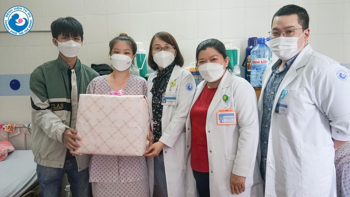 Nhờ y học bào thai, bé sơ sinh kịp thời được chẩn đoán bệnh - Ảnh 2.