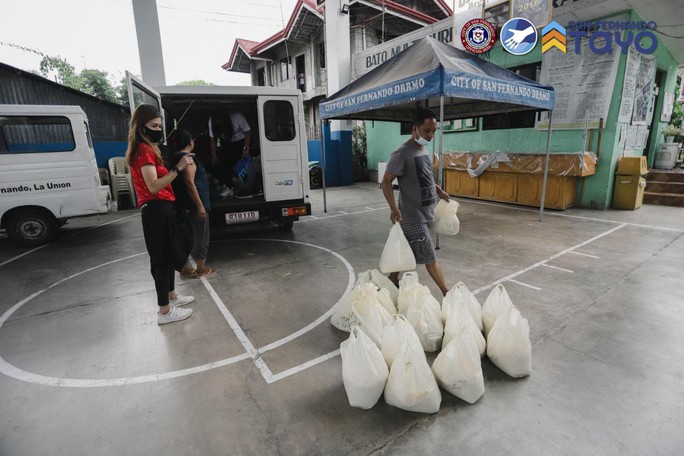 Siêu bão Noru đổ bộ Philippines, mang theo sức mạnh bùng nổ - Ảnh 9.