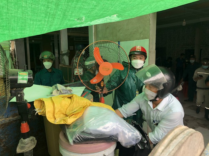 Siêu bão Noru: Quảng Ngãi sơ tán khoảng 25.000 hộ dân - Ảnh 4.