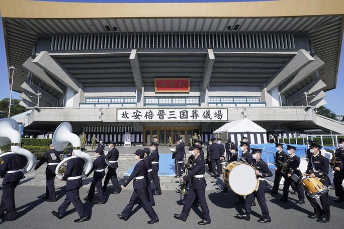 Nhật Bản cử hành quốc tang cố Thủ tướng Abe Shinzo - Ảnh 11.