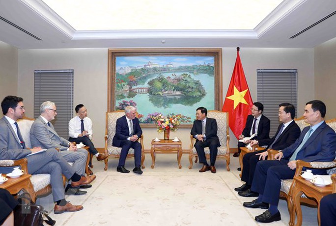 Phó Thủ tướng Thường trực Phạm Bình Minh tiếp Quốc vụ khanh Đức - Ảnh 2.