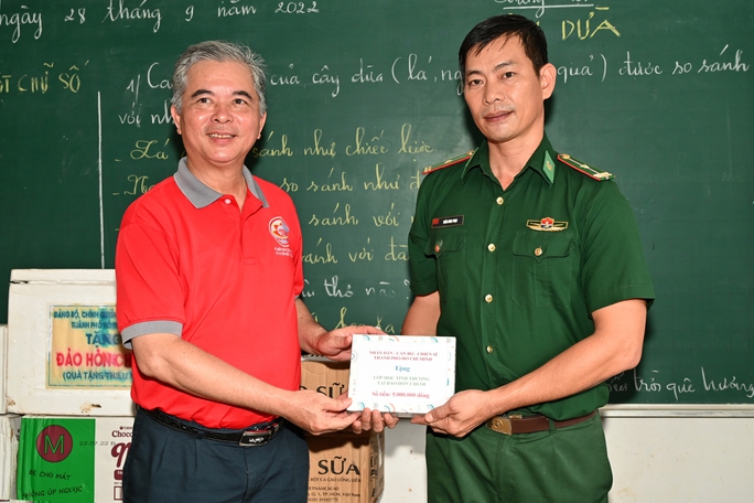 TP HCM nỗ lực cùng các địa phương hướng về biển đảo - Ảnh 2.