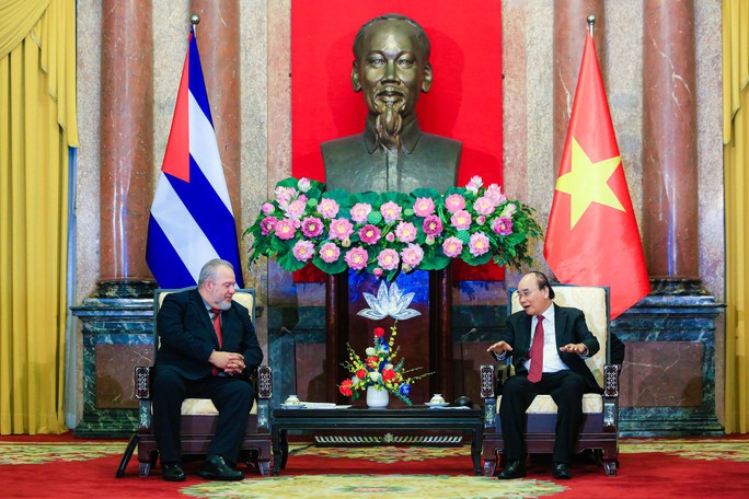 Chủ tịch nước Nguyễn Xuân Phúc: Việt Nam luôn ở bên cạnh, đoàn kết và ủng hộ Cuba anh em - Ảnh 8.