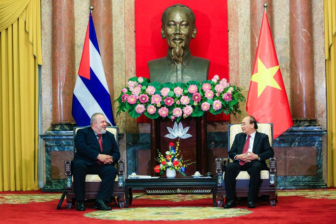 Chủ tịch nước Nguyễn Xuân Phúc: Việt Nam luôn ở bên cạnh, đoàn kết và ủng hộ Cuba anh em - Ảnh 9.