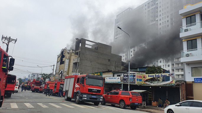 Thủ tướng có chỉ đạo khẩn sau vụ cháy quán karaoke ở Bình Dương làm 32 người chết - Ảnh 2.