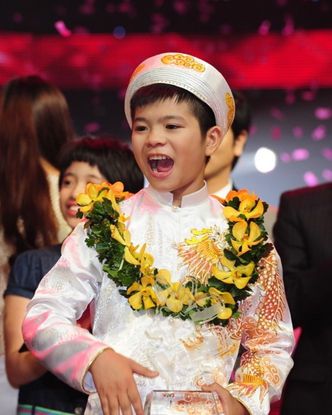 Những đứa trẻ lạc lối của showbiz Việt - Ảnh 5.