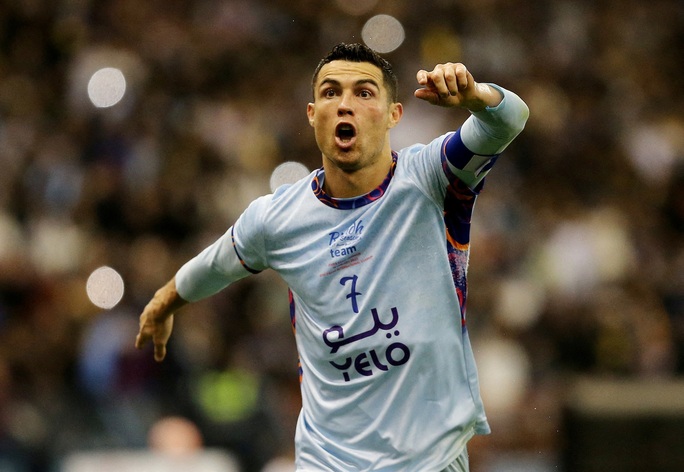 So tài với Messi tại Ả Rập Saudi, Ronaldo lập cú đúp - Ảnh 4.