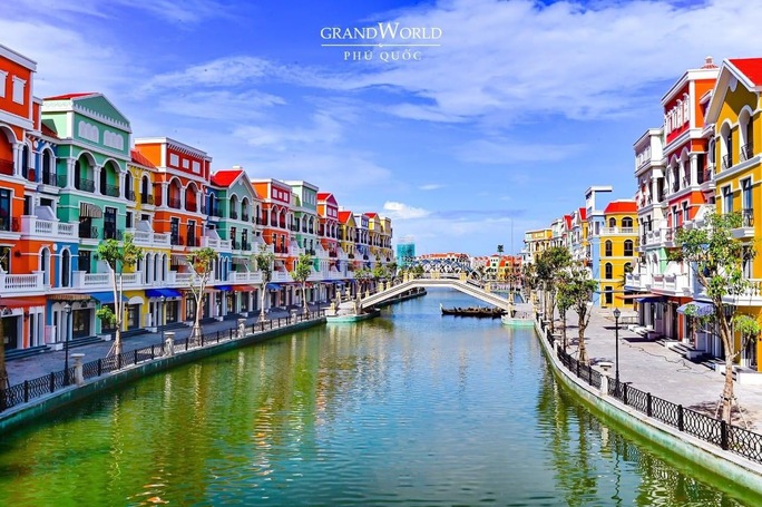 CHÙM ẢNH: Những điểm đến vạn người mê ở miền Tây dịp Tết Quý Mão 2023 - Ảnh 49. CHÙM ẢNH: Những điểm đến vạn người mê ở miền Tây dịp Tết Quý Mão 2023 - Ảnh 49.