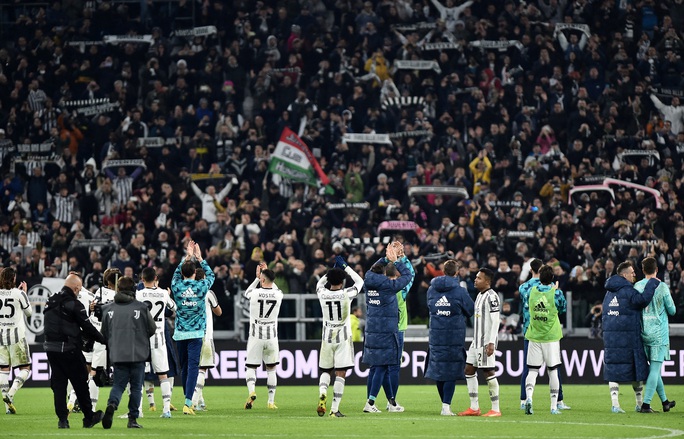 Juventus bị trừ 15 điểm, rơi xuống vị trí thứ 10 Serie A - Ảnh 3.