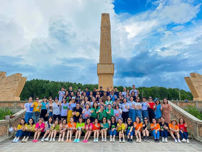 CHÙM ẢNH: Những điểm đến vạn người mê ở miền Tây dịp Tết Quý Mão 2023 - Ảnh 23. CHÙM ẢNH: Những điểm đến vạn người mê ở miền Tây dịp Tết Quý Mão 2023 - Ảnh 23.