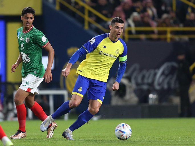 Ronaldo chưa thể khai hỏa ở màn ra mắt giải Ả Rập Saudi - Ảnh 5.