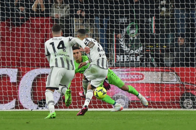 Juventus tiếp tục lao đao sau cú sốc bị trừ điểm - Ảnh 3.