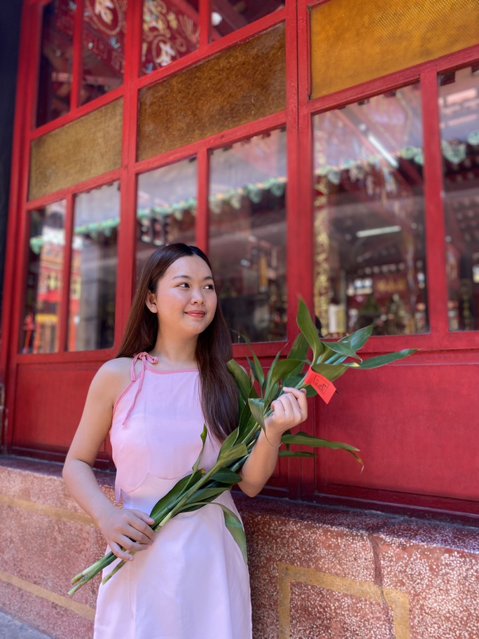 Sắc xuân ở Lăng Ông Bà Chiểu - di tích gần 200 năm tuổi - Ảnh 12. Sắc xuân ở Lăng Ông Bà Chiểu - di tích gần 200 năm tuổi - Ảnh 12.