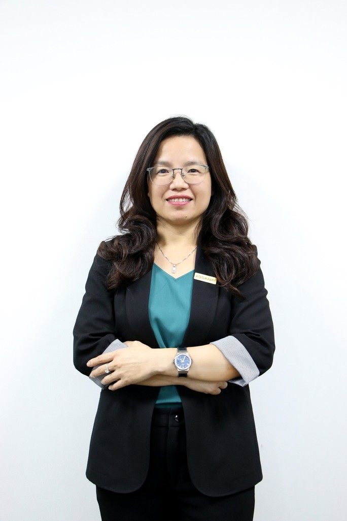 Bà Lê Thị Bích Phượng giữ Quyền Tổng Giám đốc ABBANK - Ảnh 1.
