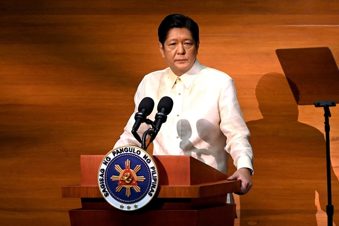 Philippines ra lệnh toàn bộ cảnh sát cấp cao từ chức - Ảnh 1.