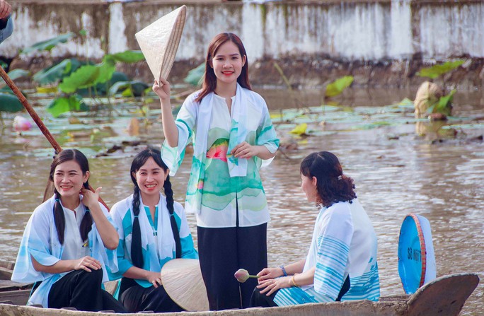 Những hình ảnh “độc” tại Festival Áo bà ba - Hậu Giang 2023 - Ảnh 10.