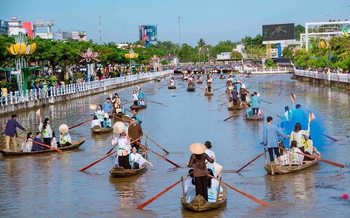 Những hình ảnh “độc” tại Festival Áo bà ba - Hậu Giang 2023 - Ảnh 17.