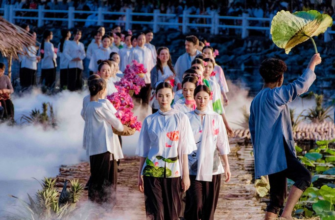 Những hình ảnh “độc” tại Festival Áo bà ba - Hậu Giang 2023 - Ảnh 24.