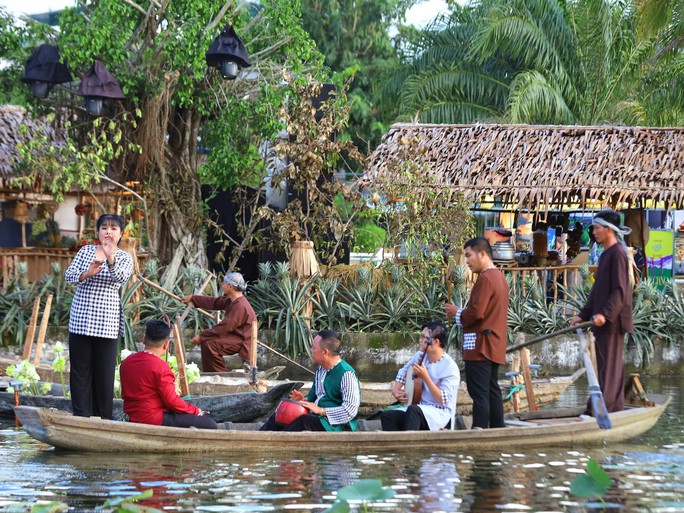 Những hình ảnh “độc” tại Festival Áo bà ba - Hậu Giang 2023 - Ảnh 49.