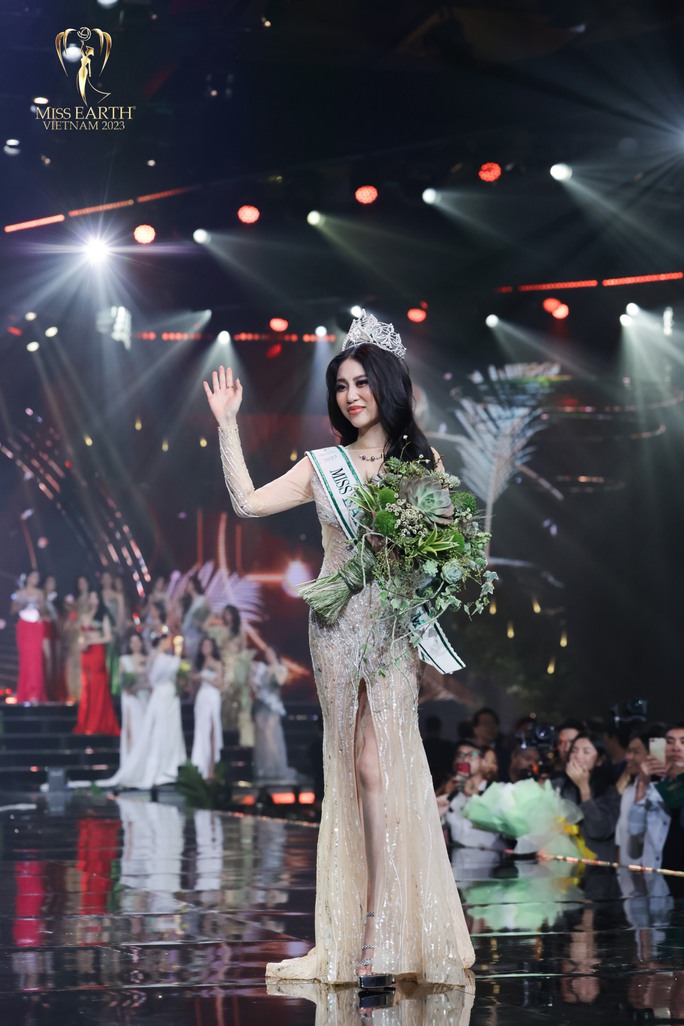 Đỗ Thị Lan Anh đăng quang Hoa hậu Trái Đất Việt Nam 2023 - Ảnh 4.