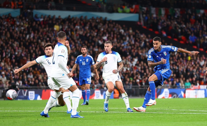 Ngược dòng hạ nhà vô địch châu Âu, tuyển Anh giành vé vàng EURO 2024 - Ảnh 2.