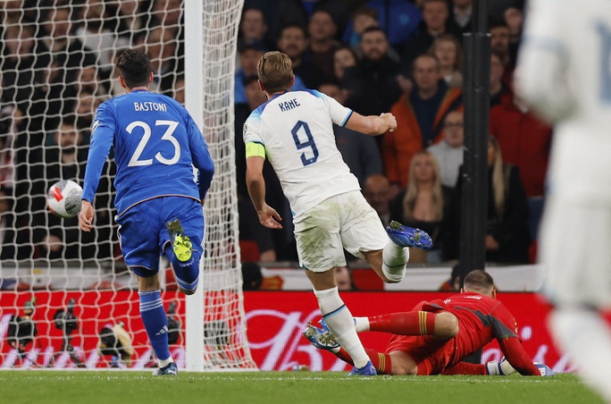 Ngược dòng hạ nhà vô địch châu Âu, tuyển Anh giành vé vàng EURO 2024 - Ảnh 5.