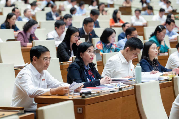 Hôm nay, Quốc hội thực hiện quy trình lấy phiếu tín nhiệm 44 người - Ảnh 1. Hôm nay, Quốc hội thực hiện quy trình lấy phiếu tín nhiệm 44 người - Ảnh 1.