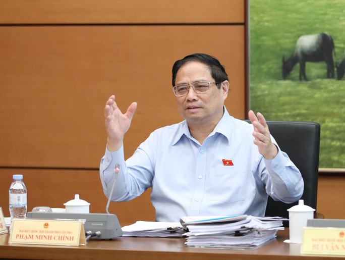 Thủ tướng Phạm Minh Chính: Đã đi vay thì phải làm những dự án xoay chuyển tình thế - Ảnh 1. Thủ tướng Phạm Minh Chính: Đã đi vay thì phải làm những dự án xoay chuyển tình thế - Ảnh 1.