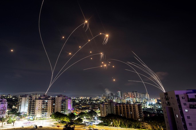 Nhìn lại 1 tháng xung đột Israel - Hamas - Ảnh 2. Nhìn lại 1 tháng xung đột Israel - Hamas - Ảnh 2.