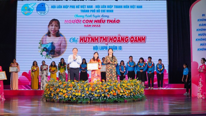 Hành trang quý giá - Ảnh 1. Hành trang quý giá - Ảnh 1.