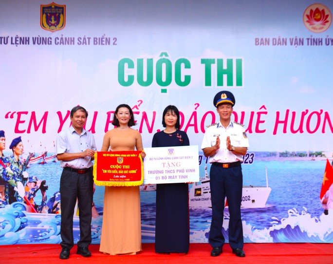 Nhiều hoạt động ý nghĩa của Bộ tư lệnh Vùng Cảnh sát biển 2 tại Quảng Ngãi - Ảnh 6.