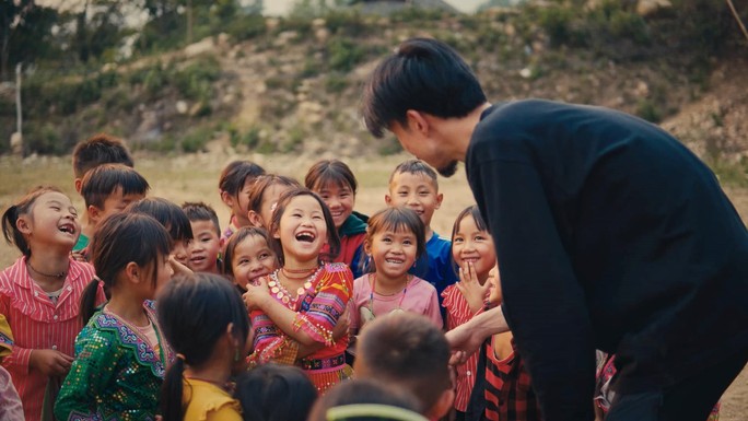 Đen Vâu nói với khán giả đừng có khen nữa... - Ảnh 3.