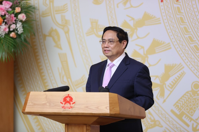 Thủ tướng: Chung sức với các thầy cô trong sự nghiệp trồng người - Ảnh 3. Thủ tướng: Chung sức với các thầy cô trong sự nghiệp trồng người - Ảnh 3.